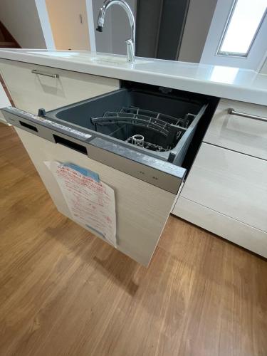 タッチレス水栓
